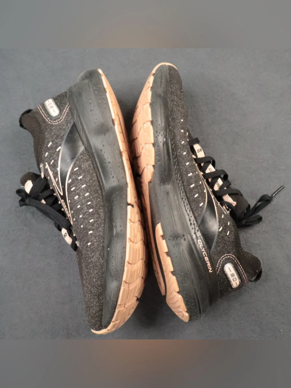 Brooks Glycerin StealthFit 20 Womens Running Shoes Black Peach Size 9.5⁠